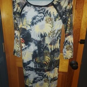 Size M NWOT Philosophy Tropical Print Long Sleeve Dress